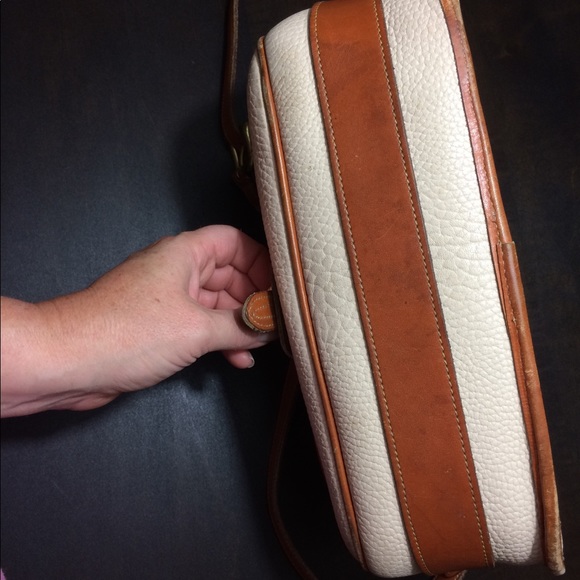 Dooney and Bourke vintage purse - Picture 6 of 8